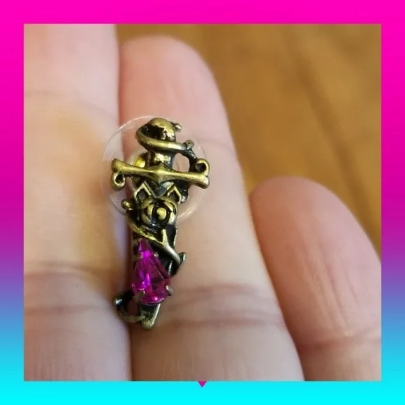 Dagger Studs with Pink "Gem" Accent - Picture 2 of 2